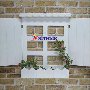 Adrina Lake Duvar Rafı