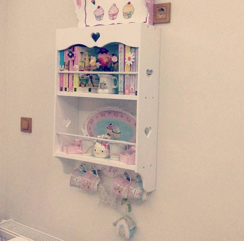 Emma Lake Mutfak Rafı Terek